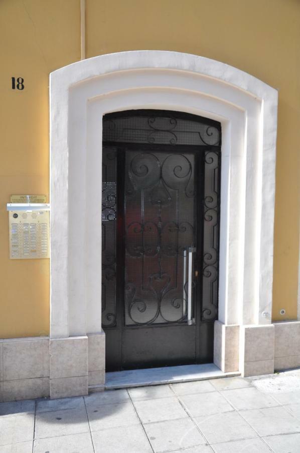 Charmant Studio Tout Proche Du Port Niza Exterior foto
